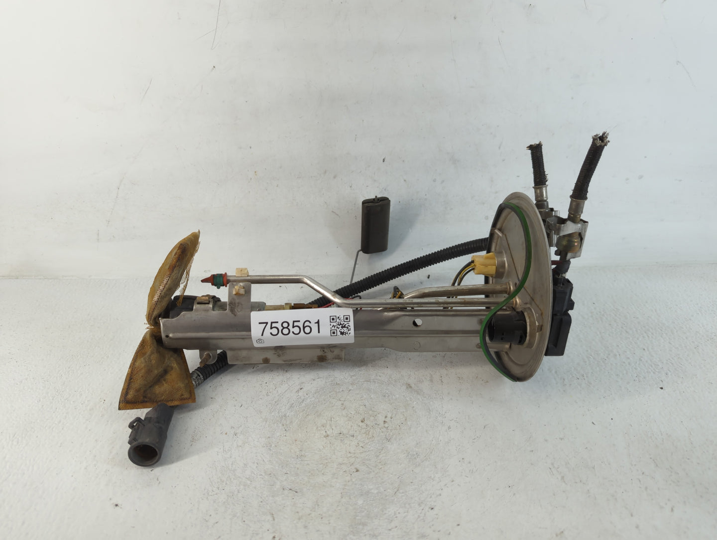 2001-2002 Lincoln Navigator Electrical Gas Fuel Pump Assembly - Oemusedautoparts1.com