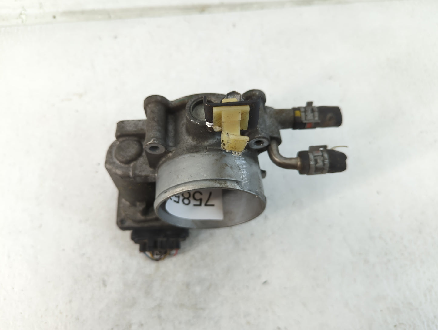2009-2016 Toyota Venza Throttle Body P/N:22030-0V010 Fits Fits 2009 2010 2011 2012 2013 2014 2015 2016 2017 2018 2019 OEM Used Auto Parts - Oemusedautoparts1.com