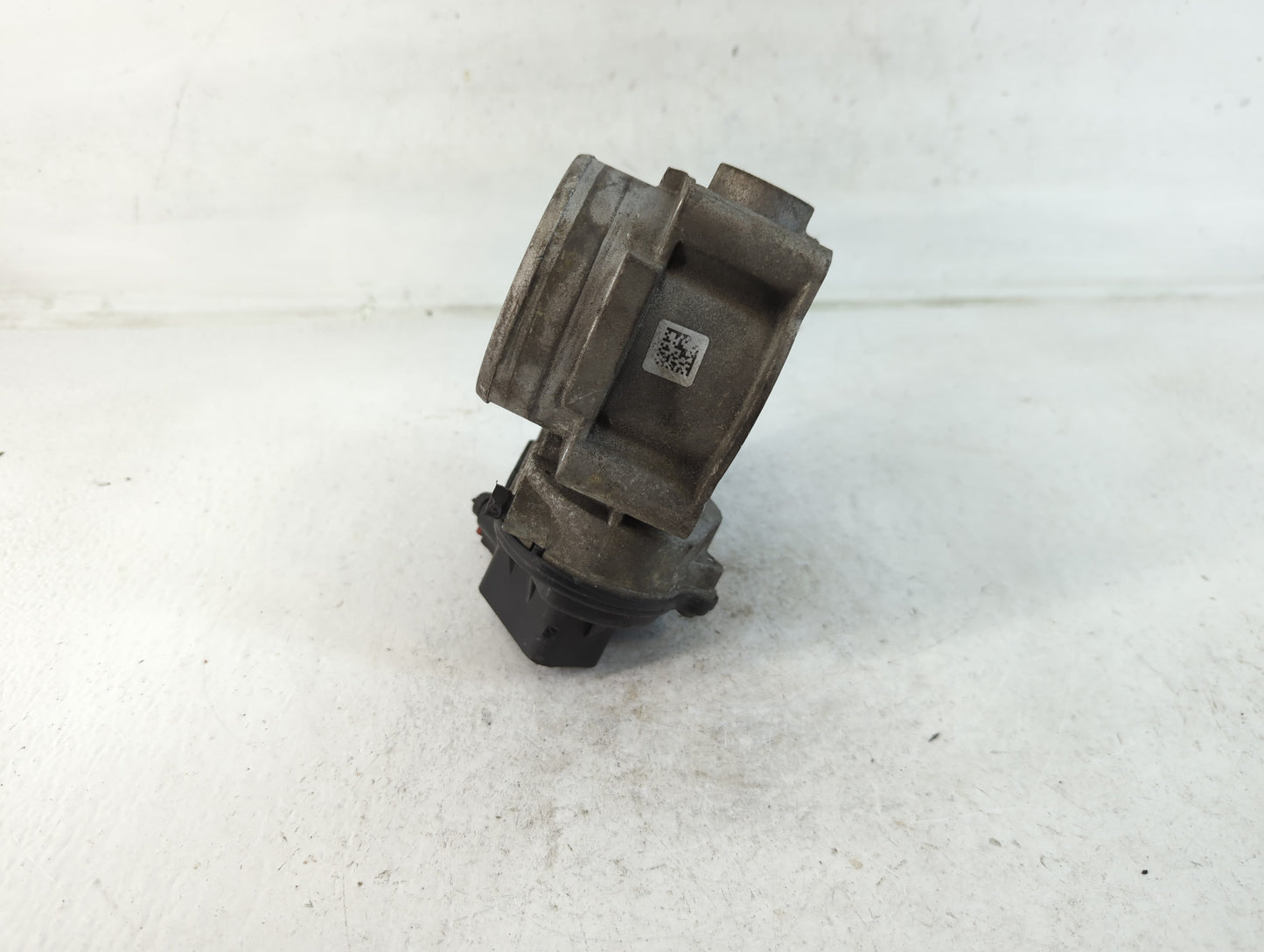 2007-2014 Ford E-250 Throttle Body P/N:12285 C108Q 7T4E-9F991-GA Fits Fits 2007 2008 2009 2010 2011 2012 2013 2014 OEM Used Auto Parts - Oemusedautoparts1.com