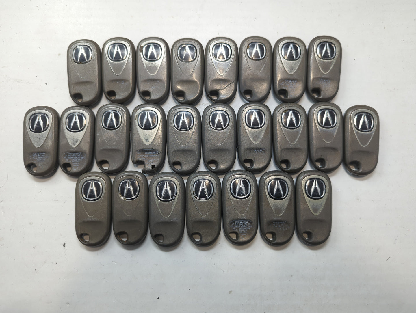 Lot of 25 Acura Keyless Entry Remote Fob MIXED FCC IDS MIXED PART NUMBERS - Oemusedautoparts1.com