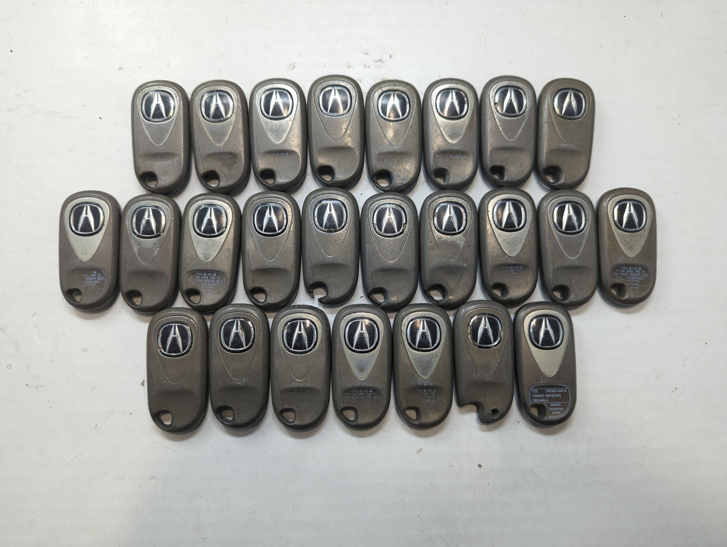 Lot of 25 Acura Keyless Entry Remote Fob MIXED FCC IDS MIXED PART NUMBERS - Oemusedautoparts1.com