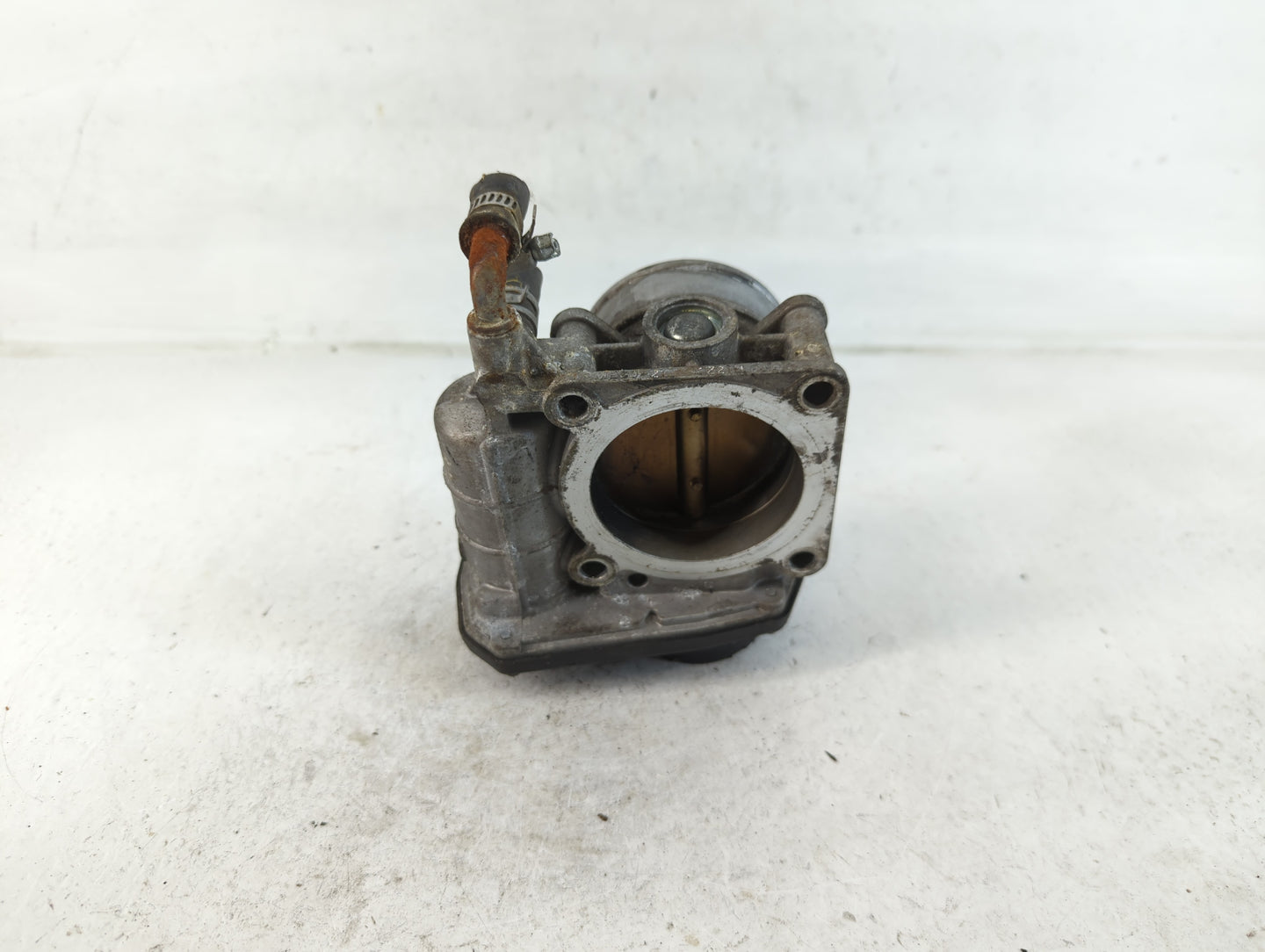2008-2013 Infiniti G37 Throttle Body P/N:1Z21H RME60-21 Fits OEM Used Auto Parts - Oemusedautoparts1.com