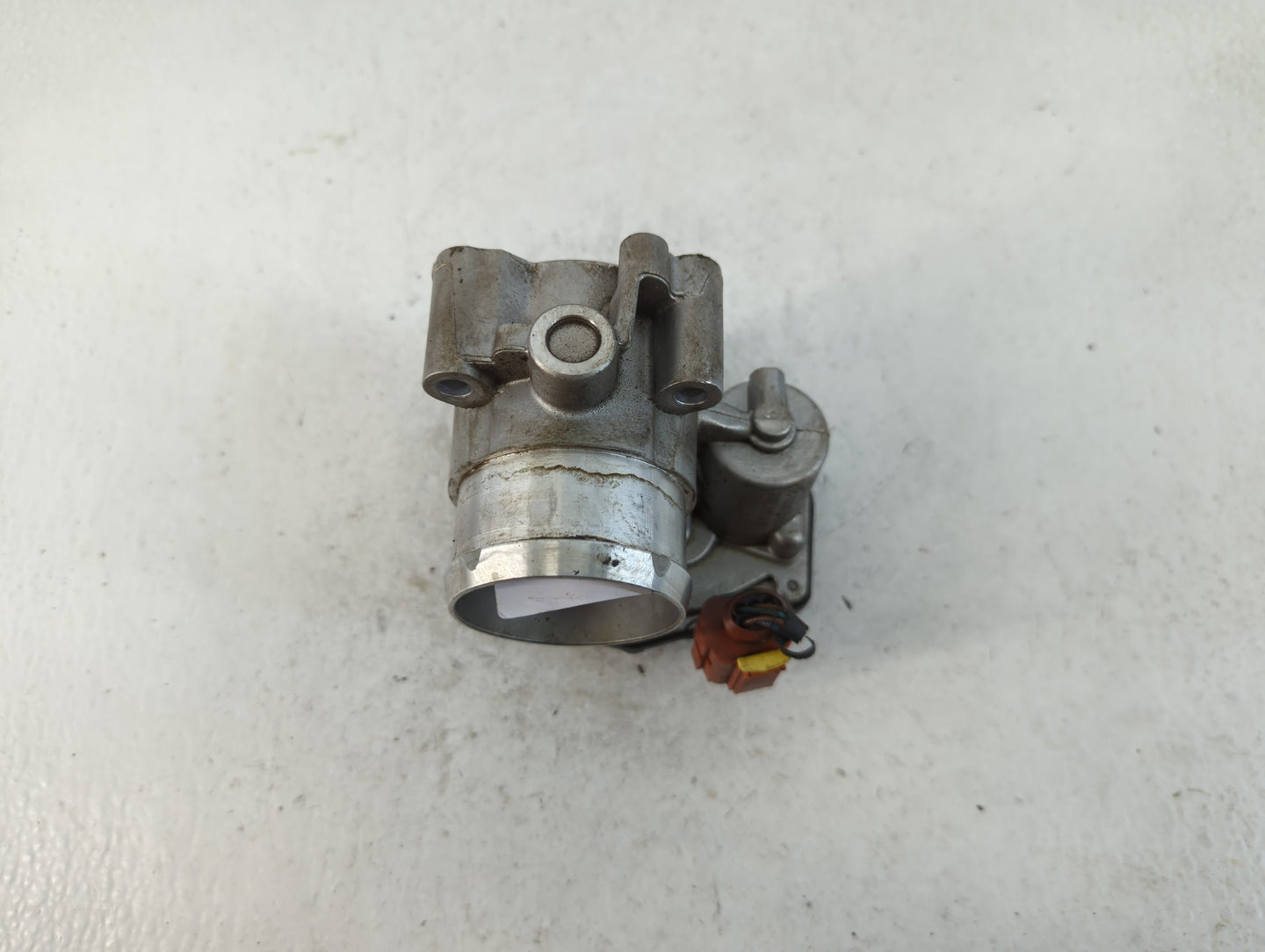 2017-2019 Ford Escape Throttle Body P/N:DS7G-9F991-CA B18 048 6802 Fits Fits 2014 2015 2016 2017 2018 2019 2020 OEM Used Auto Parts - Oemusedautoparts1.com