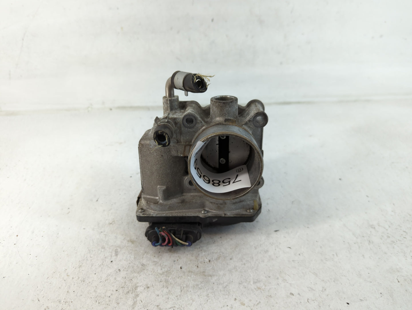 2016 Nissan Versa Note Throttle Body P/N:3AA50-02 E Fits Fits 2012 2013 2014 2015 2017 2018 2019 OEM Used Auto Parts - Oemusedautoparts1.com