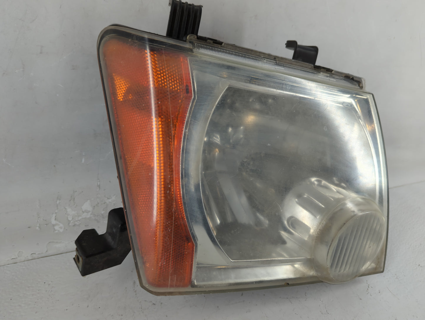 2005-2015 Nissan Xterra Passenger Right Oem Head Light Headlight Lamp - Oemusedautoparts1.com