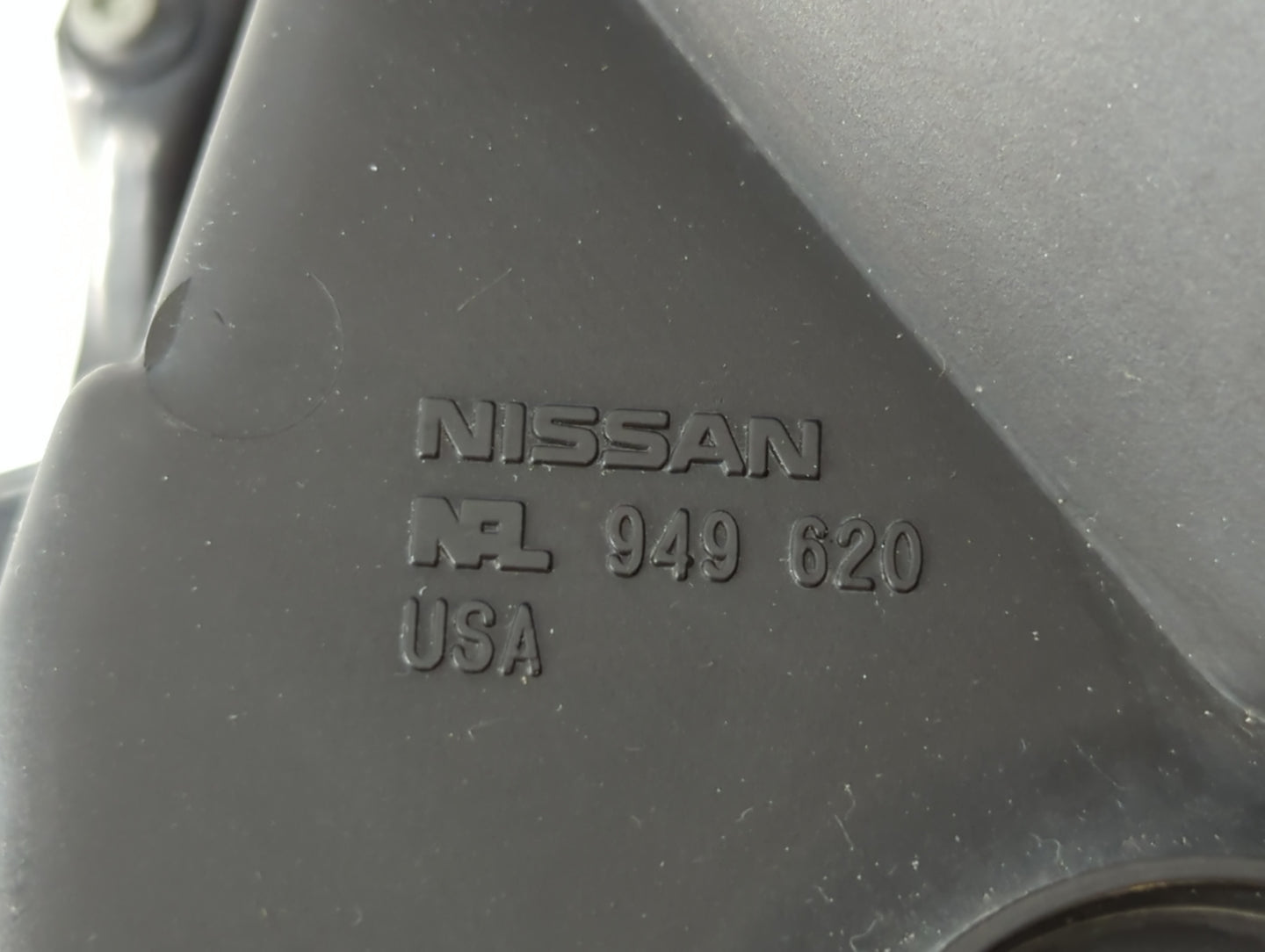 2005-2015 Nissan Xterra Passenger Right Oem Head Light Headlight Lamp - Oemusedautoparts1.com