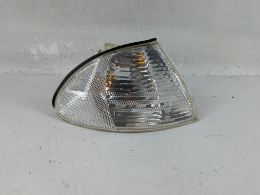2001-2001 Bmw 325i Passenger Right Oem Head Light Headlight Lamp - Oemusedautoparts1.com