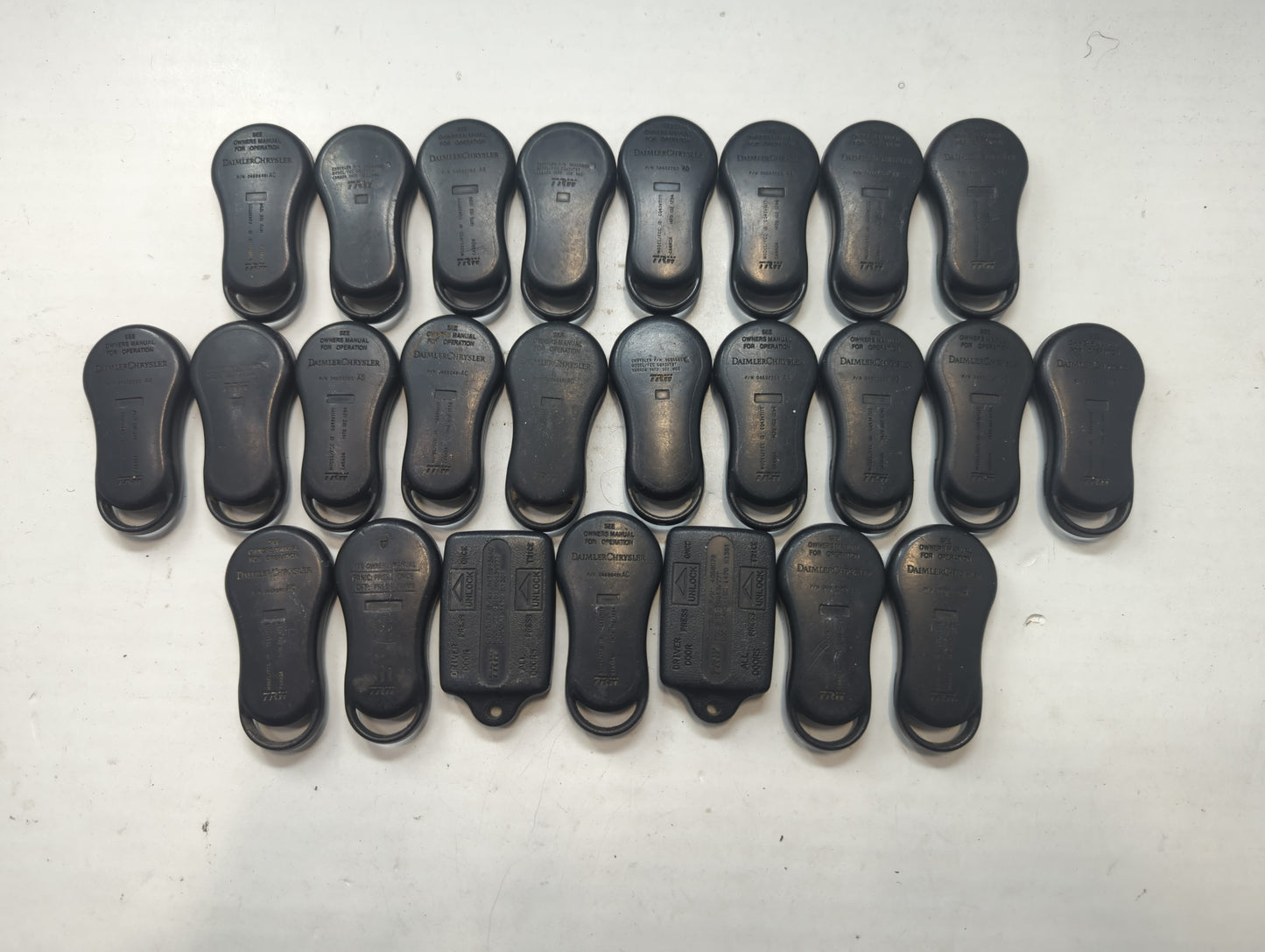 Lot of 25 Dodge Keyless Entry Remote Fob MIXED FCC IDS MIXED PART NUMBERS - Oemusedautoparts1.com