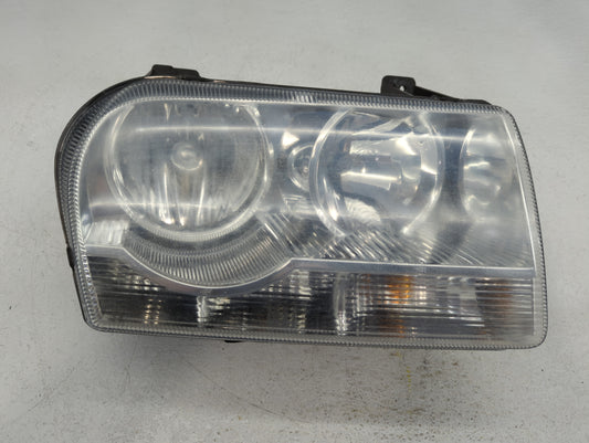 2005-2007 Chrysler 300 Passenger Right Oem Head Light Headlight Lamp - Oemusedautoparts1.com