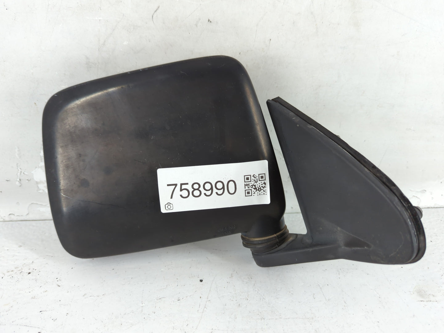 2000-2004 Nissan Frontier Side Mirror Replacement Passenger Right View Door Mirror Fits Fits 2000 2001 2002 2003 2004 OEM Used Auto Parts - Oemusedautoparts1.com