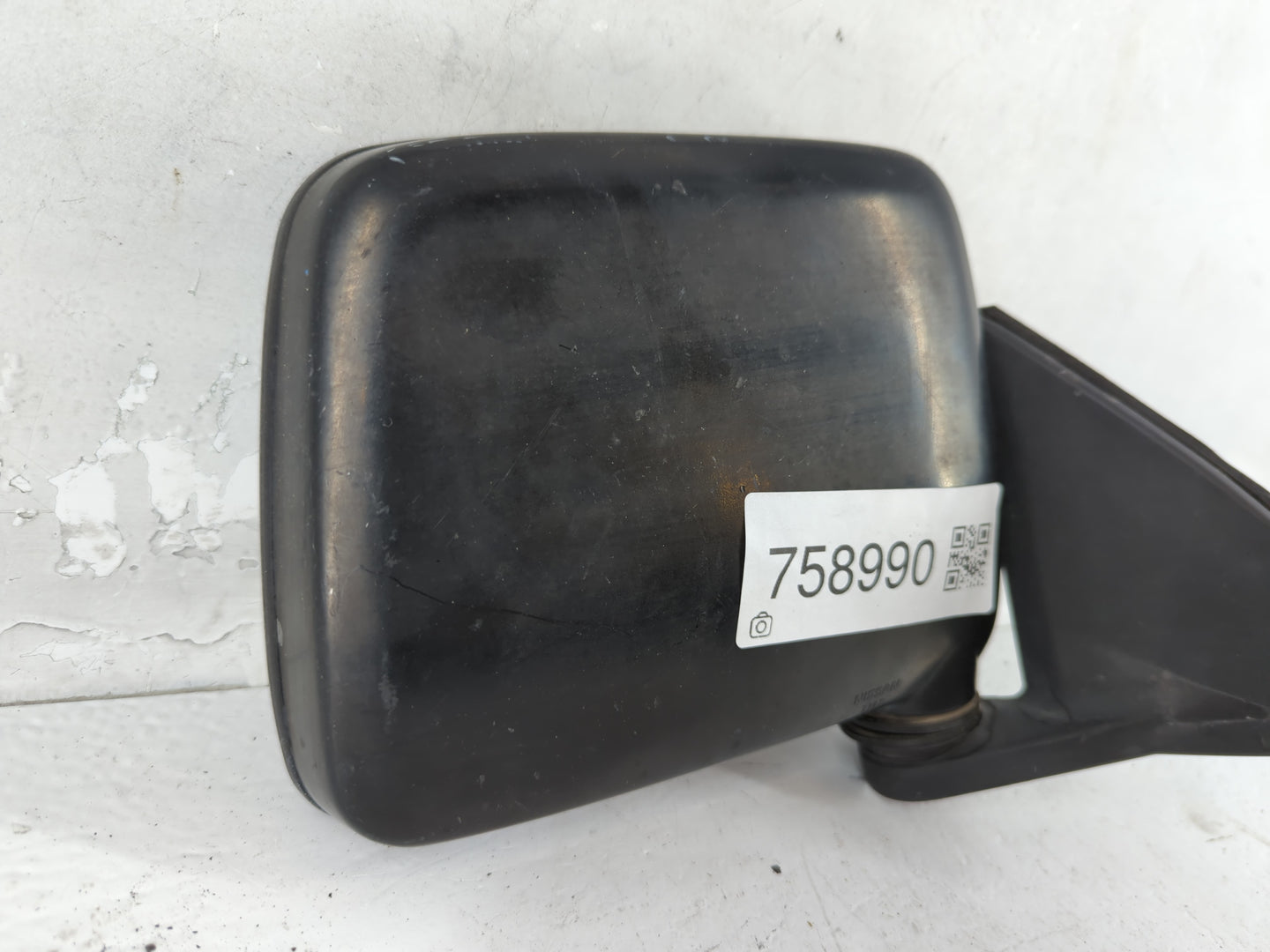 2000-2004 Nissan Frontier Side Mirror Replacement Passenger Right View Door Mirror Fits Fits 2000 2001 2002 2003 2004 OEM Used Auto Parts - Oemusedautoparts1.com