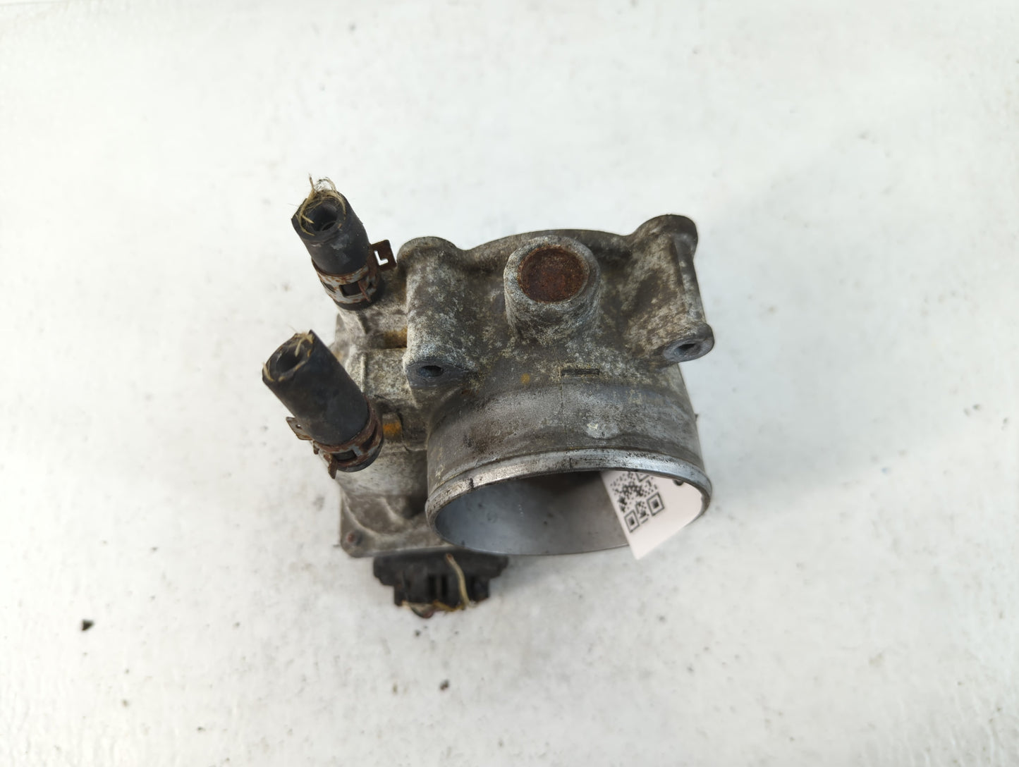 2007-2016 Toyota Sienna Throttle Body P/N:22030-0P050 Fits OEM Used Auto Parts - Oemusedautoparts1.com