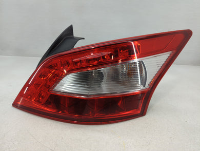 2009-2011 Nissan Maxima Tail Light Assembly Passenger Right OEM P/N:P6775 Fits Fits 2009 2010 2011 OEM Used Auto Parts