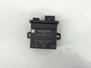 2009-2010 Hyundai Genesis Body Control Module Bcm Inner Cabin Fuse Box