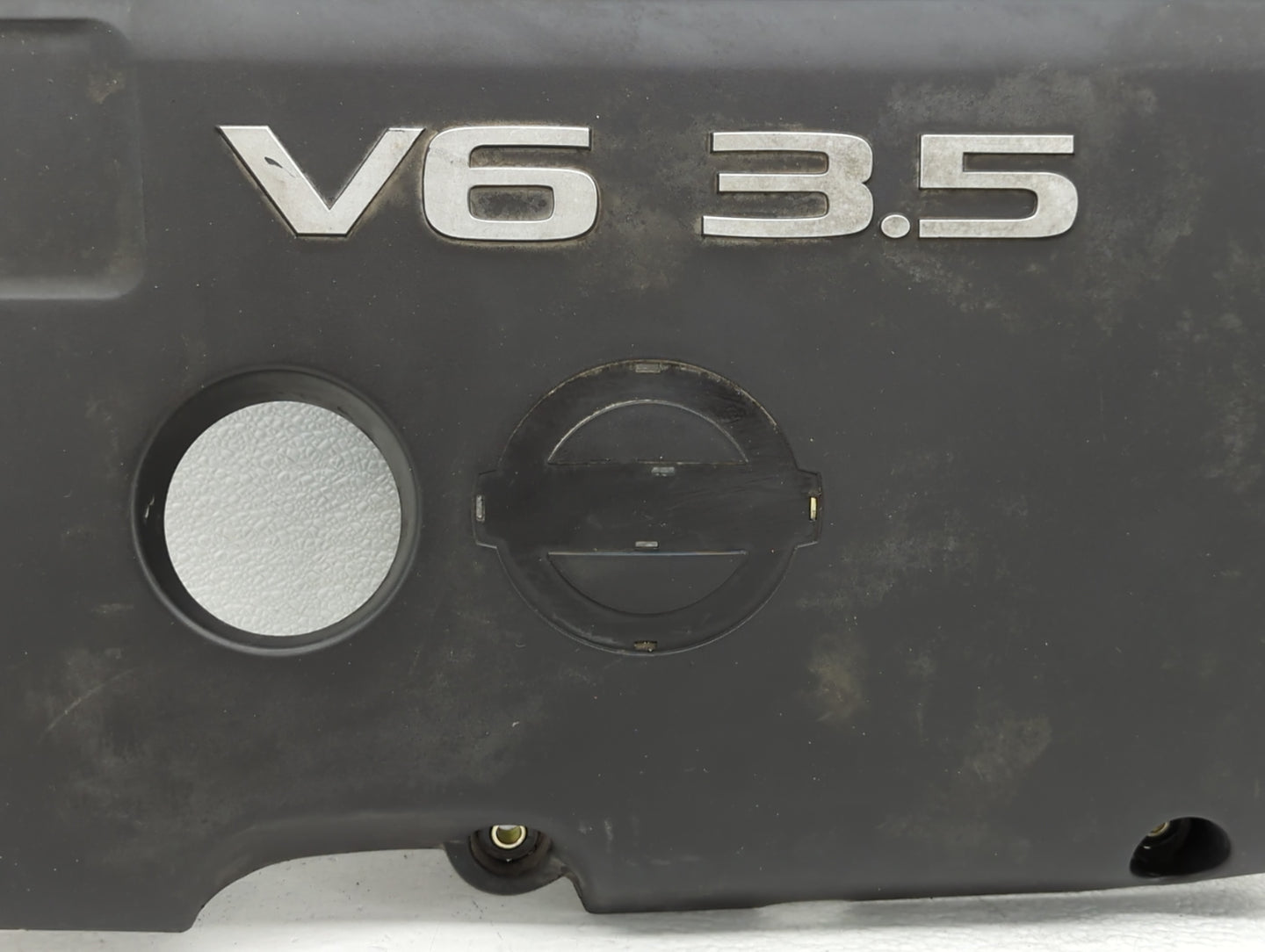 2008 Nissan Maxima Engine Cover - Oemusedautoparts1.com