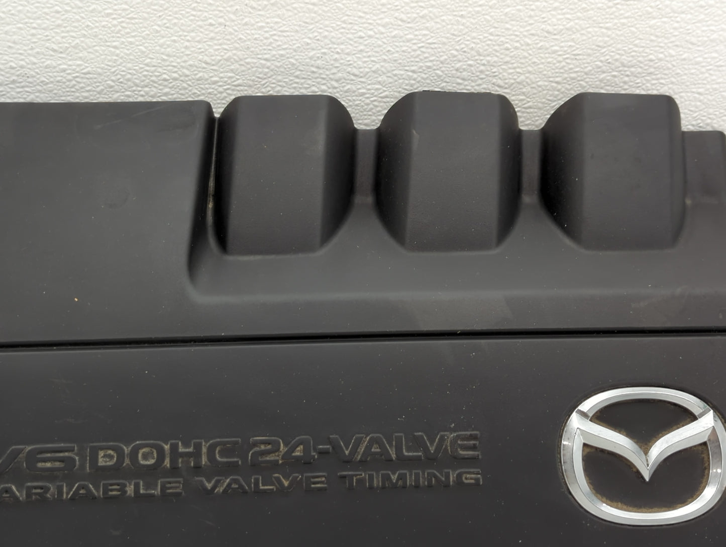 2010 Mazda Cx-9 Engine Cover - Oemusedautoparts1.com