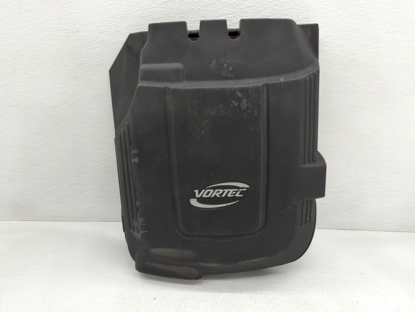 2007 Chevrolet Tahoe Engine Cover - Oemusedautoparts1.com