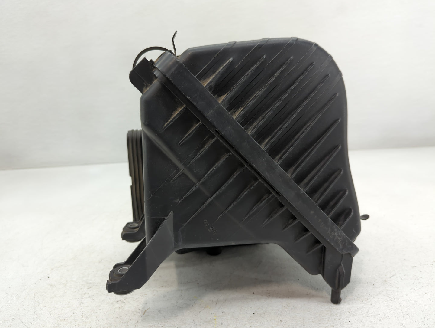 2011-2014 Hyundai Sonata Air Cleaner Intake-duct Hose Tube - Oemusedautoparts1.com