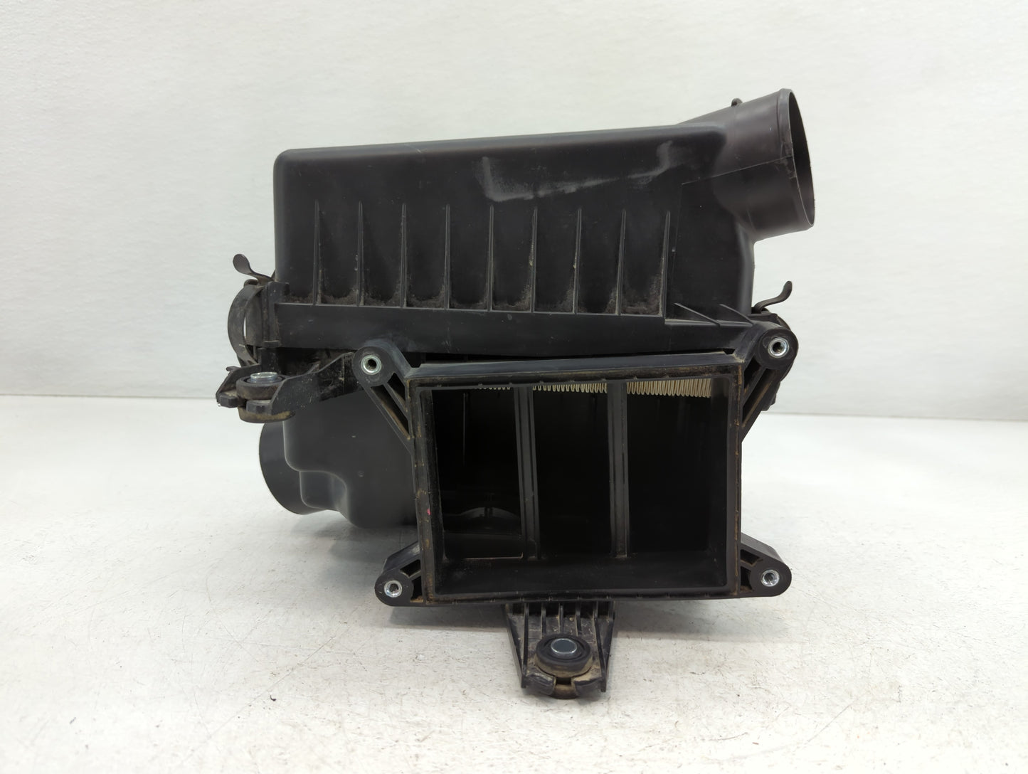 2007-2011 Hyundai Accent Air Cleaner Intake-duct Hose Tube - Oemusedautoparts1.com