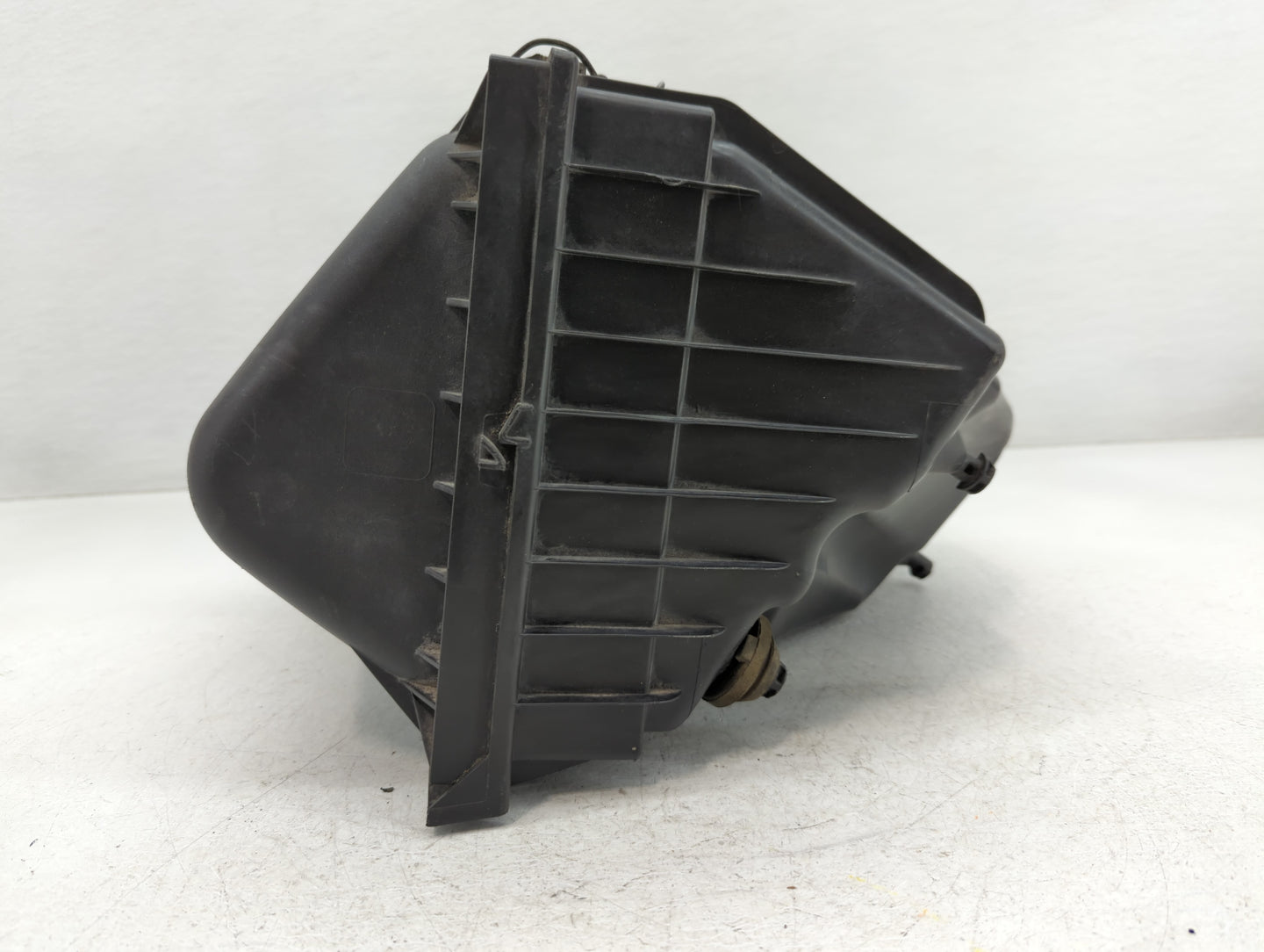 2008-2012 Jeep Liberty Air Cleaner Intake-duct Hose Tube - Oemusedautoparts1.com