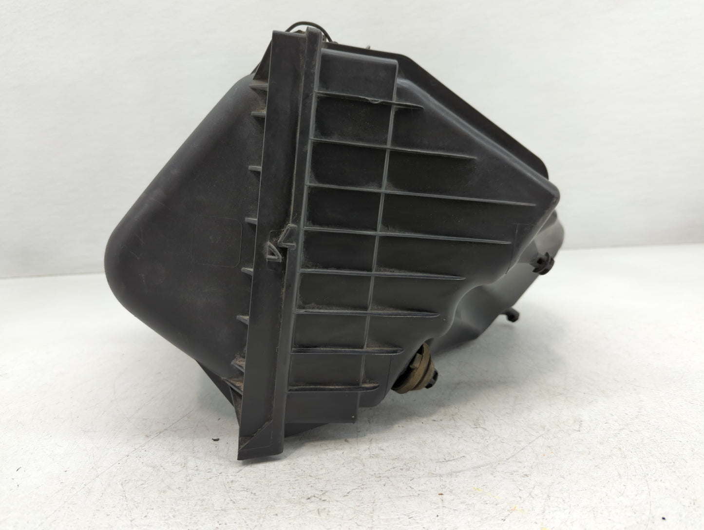 2008-2012 Jeep Liberty Air Cleaner Intake-duct Hose Tube - Oemusedautoparts1.com