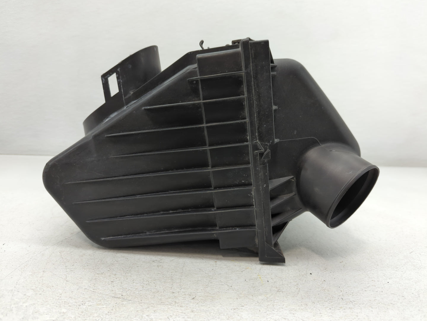 2008-2012 Jeep Liberty Air Cleaner Intake-duct Hose Tube - Oemusedautoparts1.com