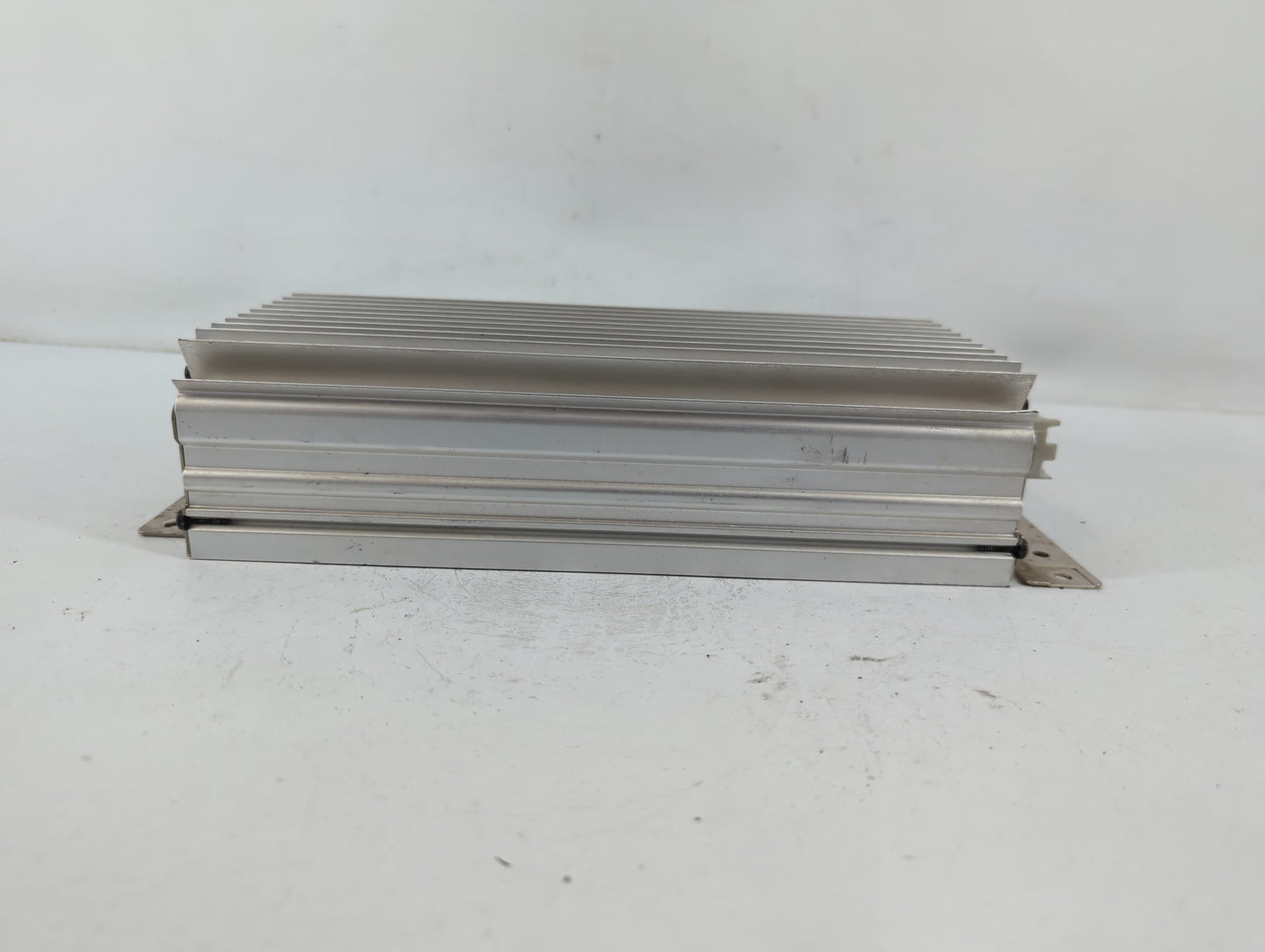 2002 Cadillac Escalade Radio AM FM Cd Player Receiver Replacement P/N:15060881 Fits Fits 2001 OEM Used Auto Parts - Oemusedautoparts1.com