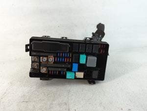 2016-2018 Honda Civic Fusebox Fuse Box Panel Relay Module P/N:020R1061Q6 TBA A210 A2 Fits Fits 2016 2017 2018 OEM Used Auto Parts