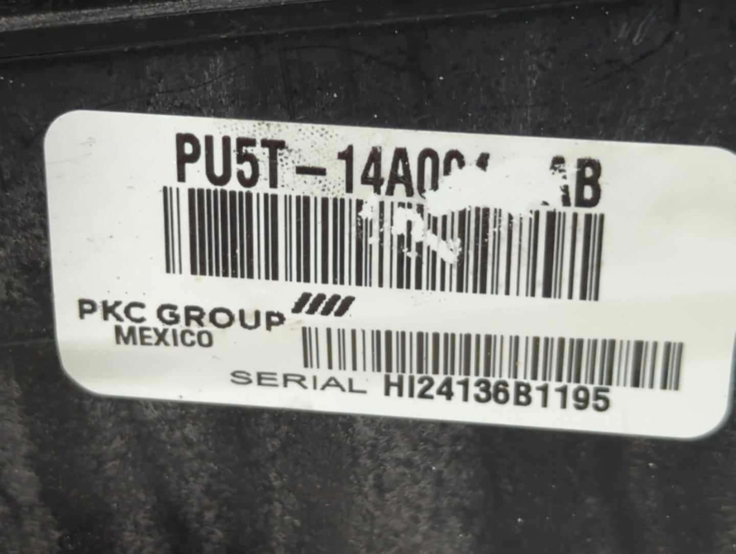 2019-2020 Ford Edge Fusebox Fuse Box Panel Relay Module P/N:G2GT14A075AA Fits Fits 2019 2020 OEM Used Auto Parts - Oemusedautoparts1.com