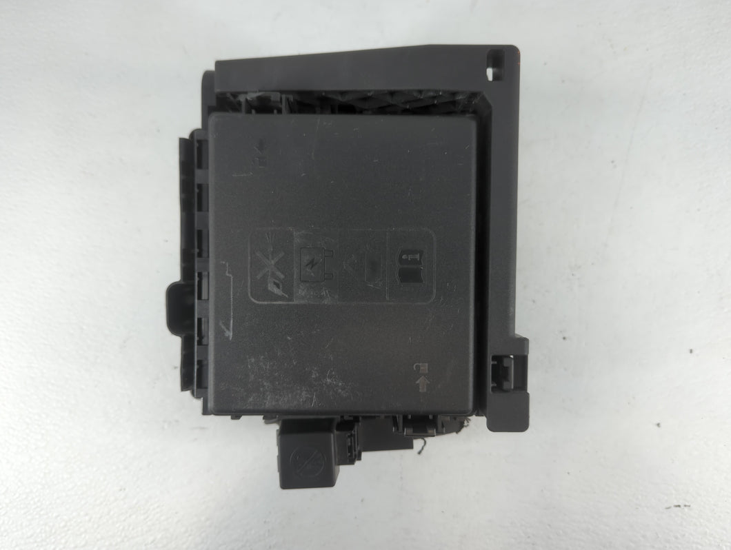 2022 Chevrolet Traverse Fusebox Fuse Box Panel Relay Module P/N:7171-4521-30 Fits OEM Used Auto Parts