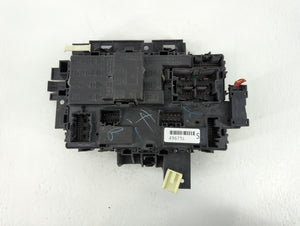 2013-2013 Ford Taurus Body Control Module Bcm Inner Cabin Fuse Box