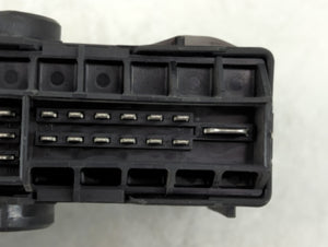 2010-2011 Hyundai Genesis Body Control Module Bcm Inner Cabin Fuse Box