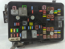 2013-2016 Gmc Terrain Fusebox Fuse Box Panel Relay Module P/N:22929763-01 Fits Fits 2013 2014 2015 2016 OEM Used Auto Parts