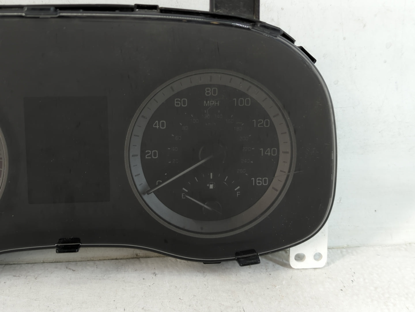 2018 Hyundai Tucson Instrument Cluster Speedometer Gauges P/N:94001-D3330 Fits OEM Used Auto Parts - Oemusedautoparts1.com