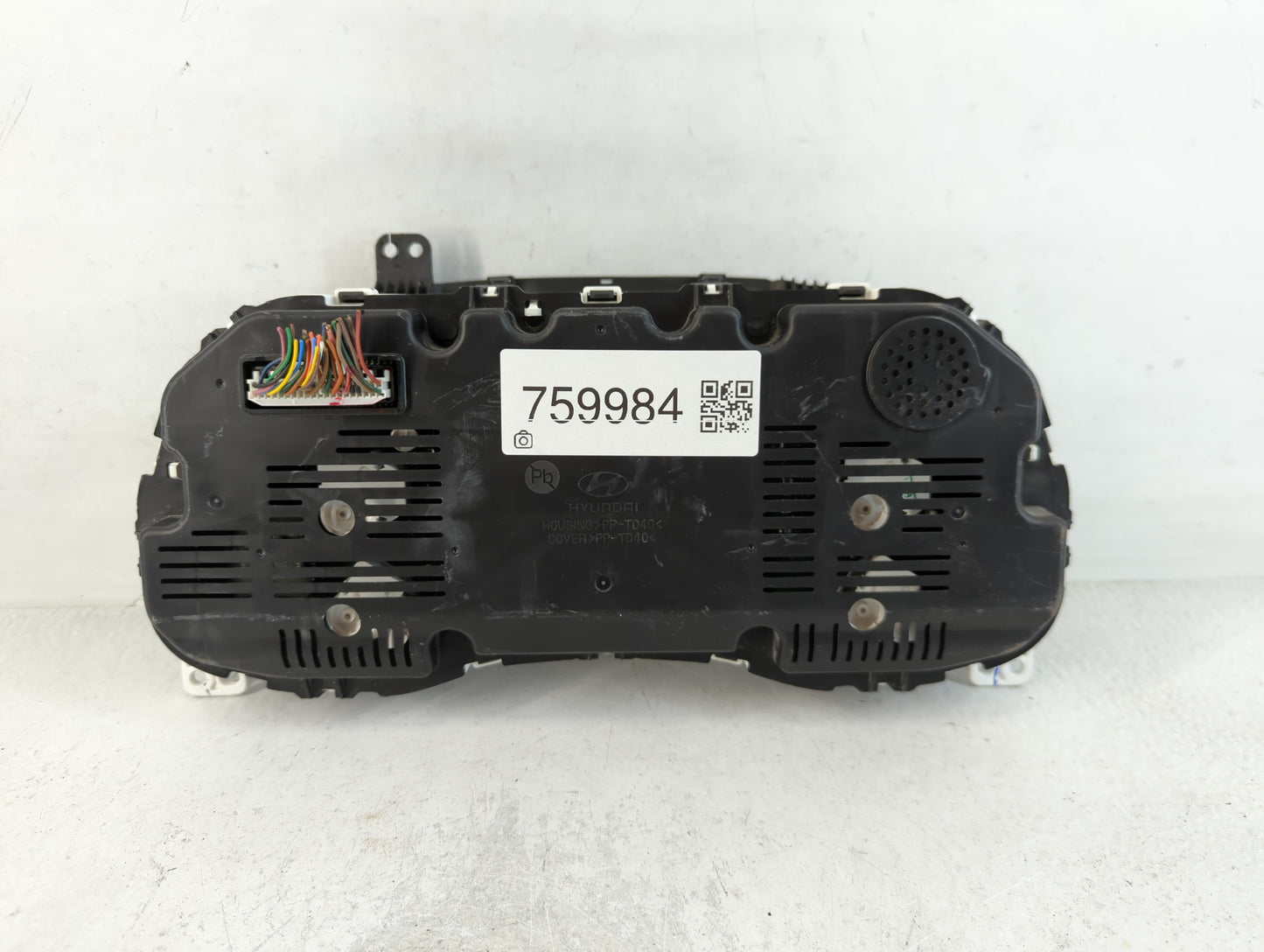 2018 Hyundai Tucson Instrument Cluster Speedometer Gauges P/N:94001-D3330 Fits OEM Used Auto Parts - Oemusedautoparts1.com