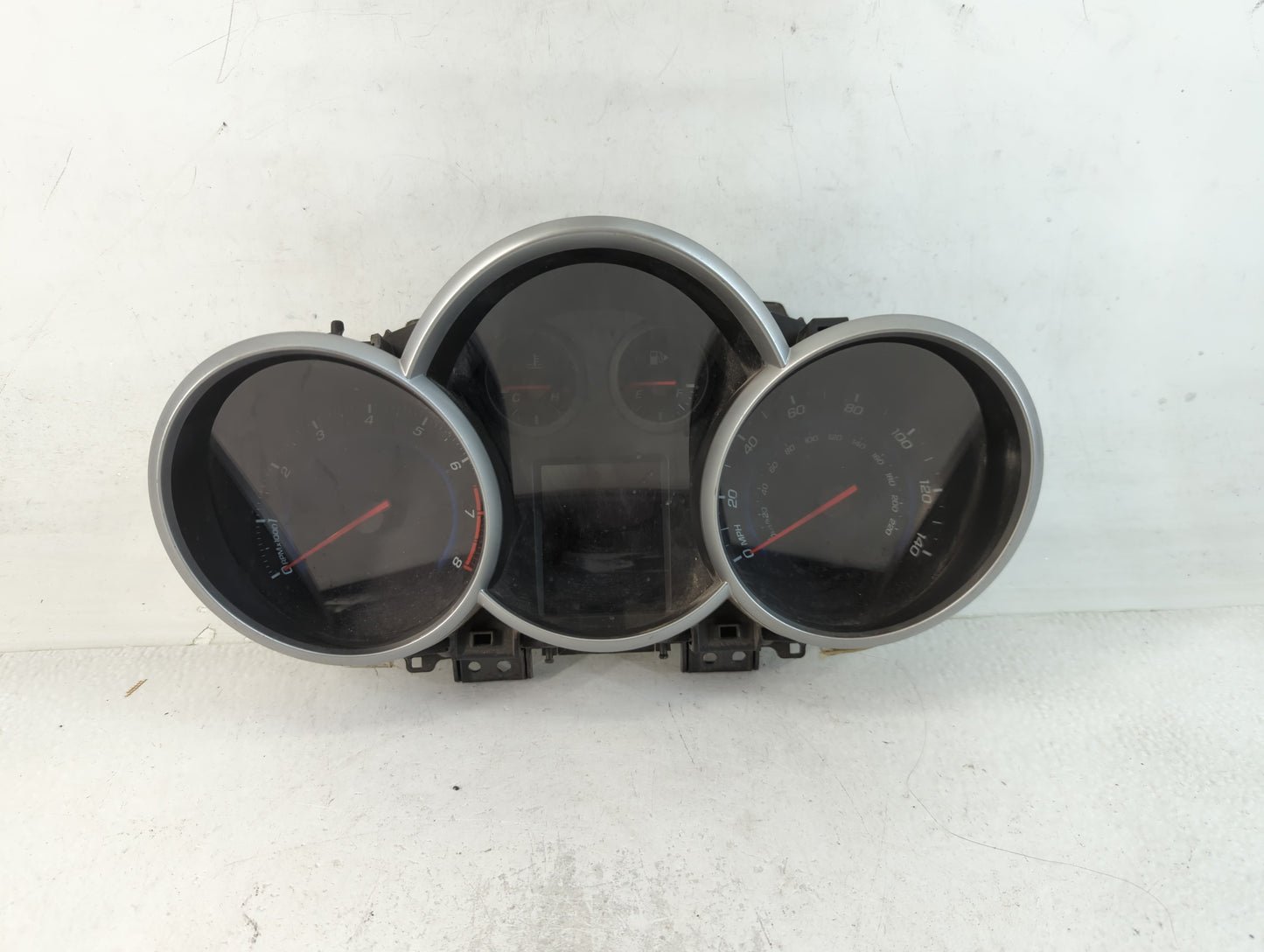 2013-2014 Chevrolet Cruze Instrument Cluster Speedometer Gauges P/N:13152 95129378 Fits Fits 2013 2014 OEM Used Auto Parts - Oemusedautoparts1.com