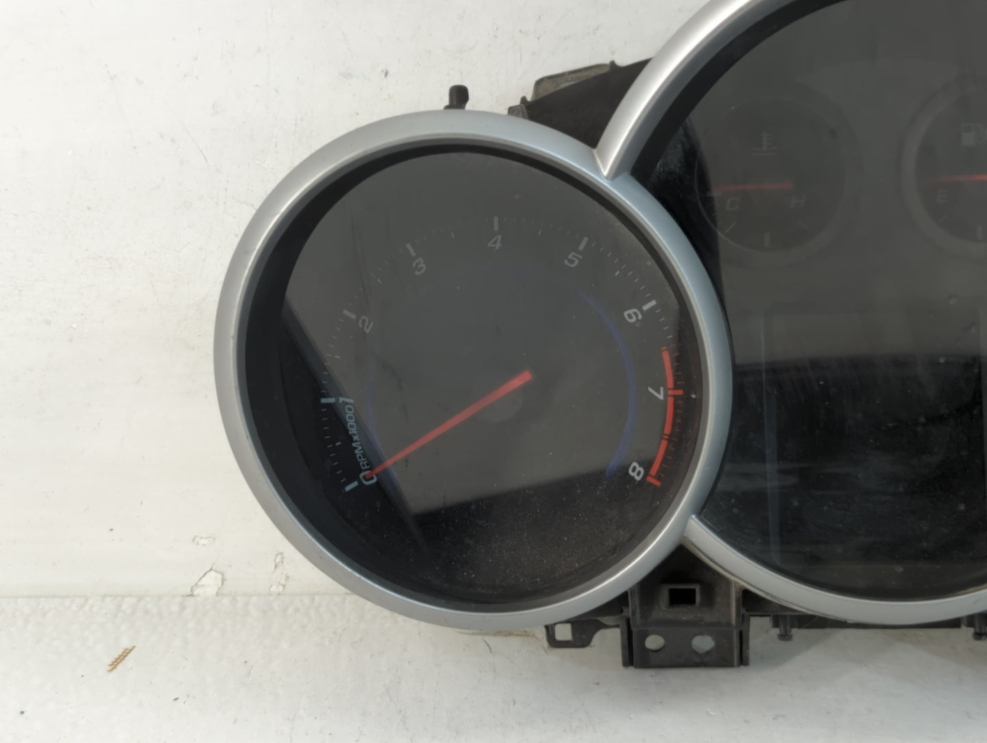 2013-2014 Chevrolet Cruze Instrument Cluster Speedometer Gauges P/N:13152 95129378 Fits Fits 2013 2014 OEM Used Auto Parts - Oemusedautoparts1.com