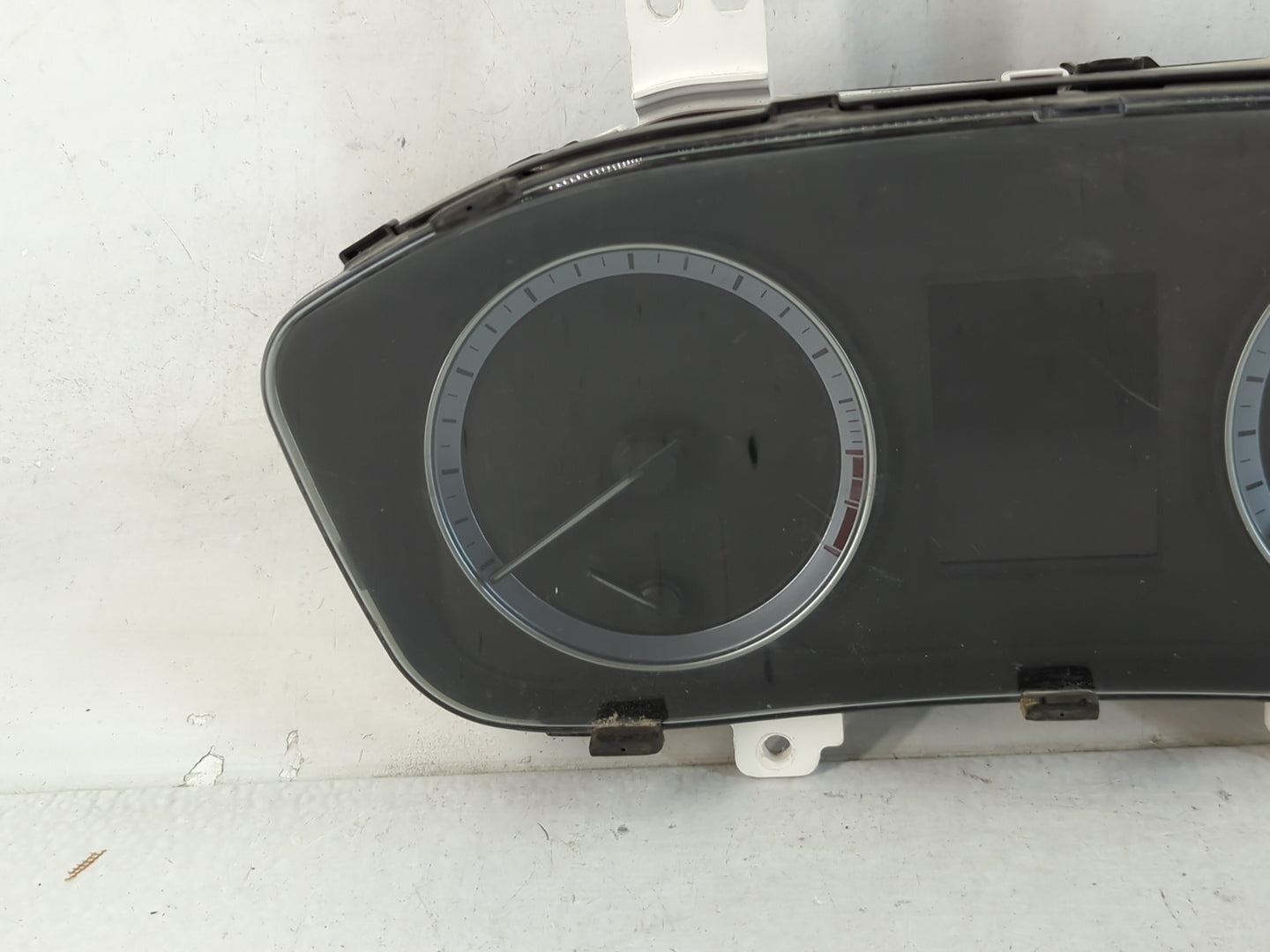 2018-2019 Hyundai Sonata Instrument Cluster Speedometer Gauges P/N:A2C11249600 Fits Fits 2018 2019 OEM Used Auto Parts - Oemusedautoparts1.com