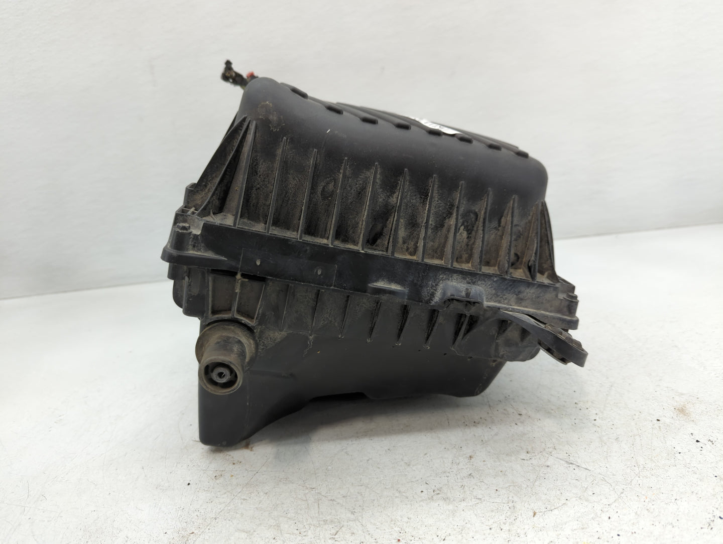 2019 Chevrolet Equinox Air Cleaner Intake-duct Hose Tube - Oemusedautoparts1.com