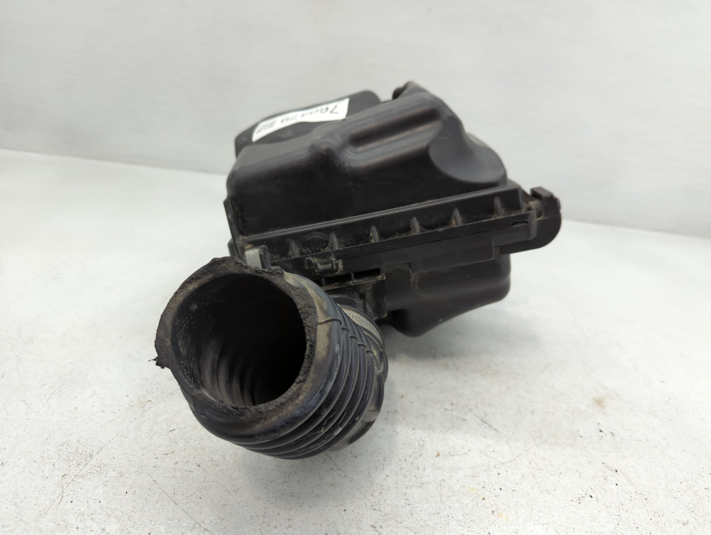 2019 Nissan Sentra Air Cleaner Intake-duct Hose Tube - Oemusedautoparts1.com