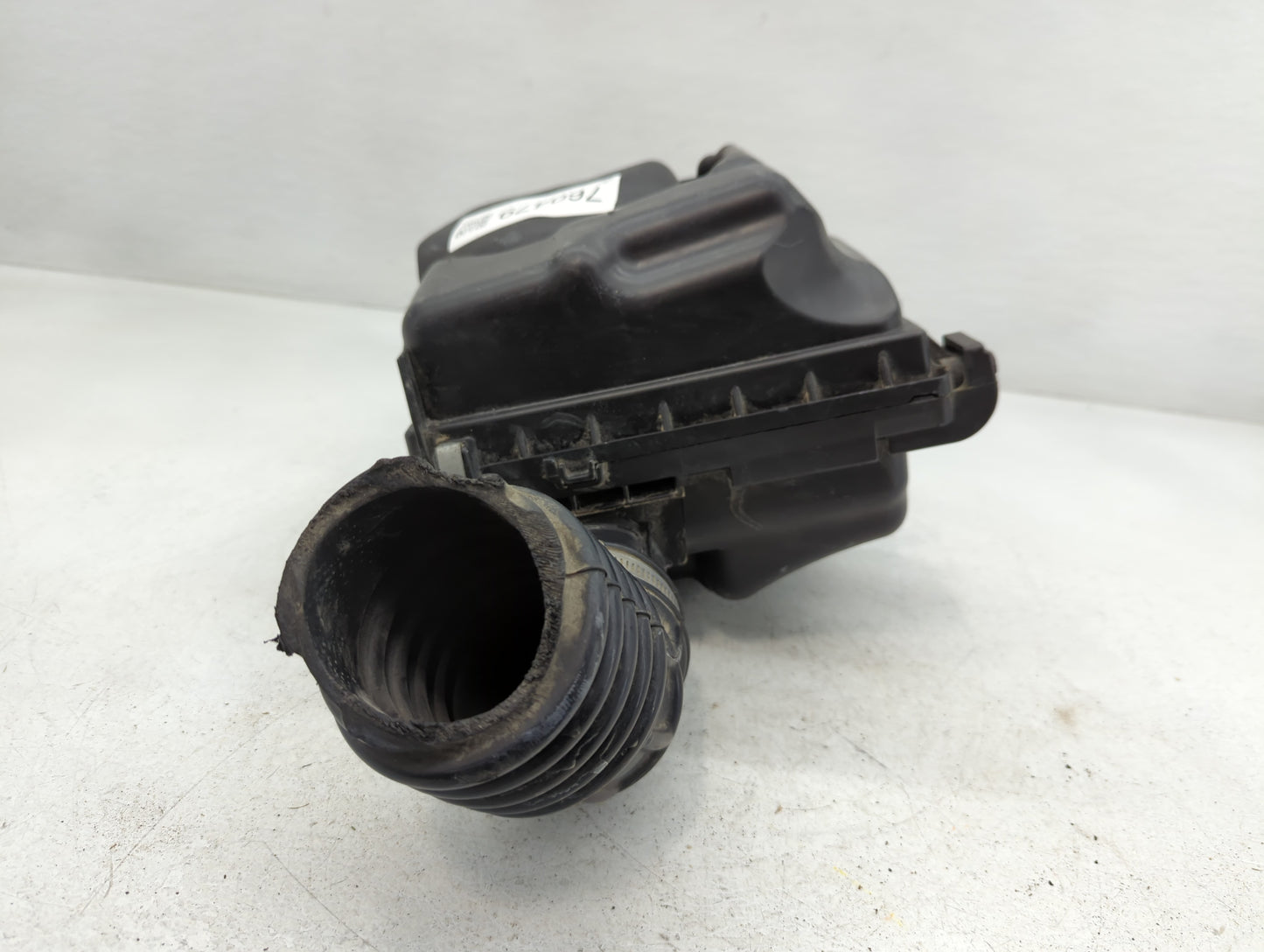 2019 Nissan Sentra Air Cleaner Intake-duct Hose Tube - Oemusedautoparts1.com