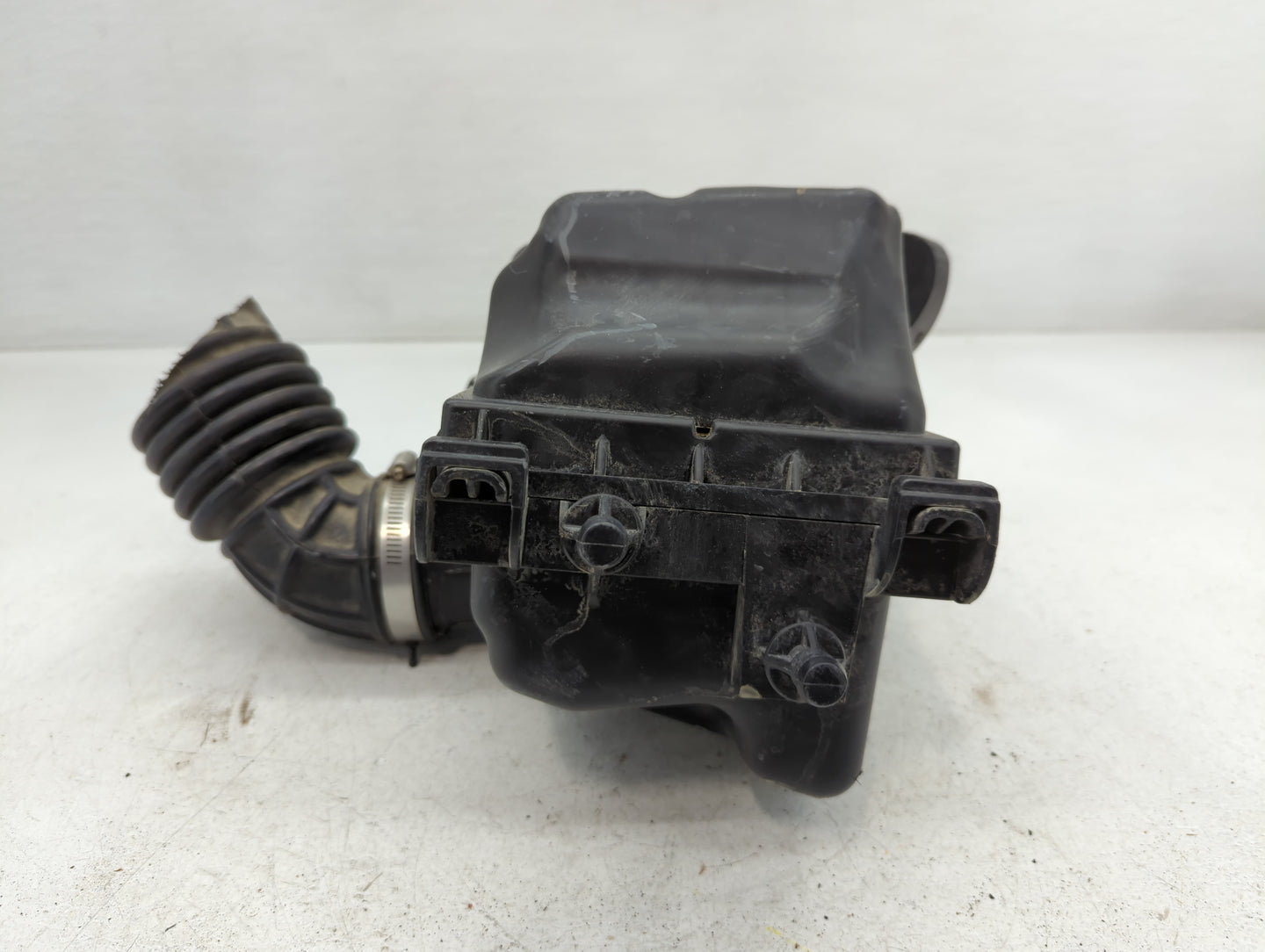 2019 Nissan Sentra Air Cleaner Intake-duct Hose Tube - Oemusedautoparts1.com