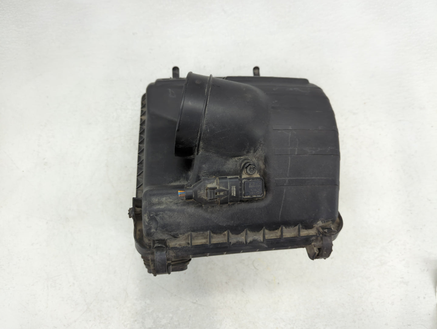 2012-2017 Hyundai Azera Air Cleaner Intake-duct Hose Tube - Oemusedautoparts1.com
