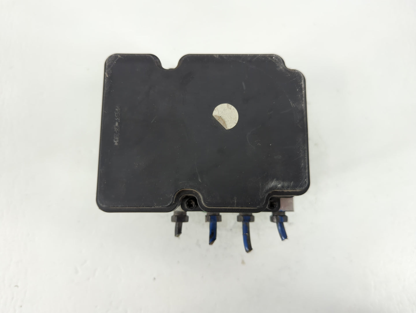 2018-2019 Hyundai Sonata ABS Pump Control Module Replacement P/N:58920-C2210 C2589-20520 Fits Fits 2018 2019 OEM Used Auto Parts - Oemusedautoparts1.com