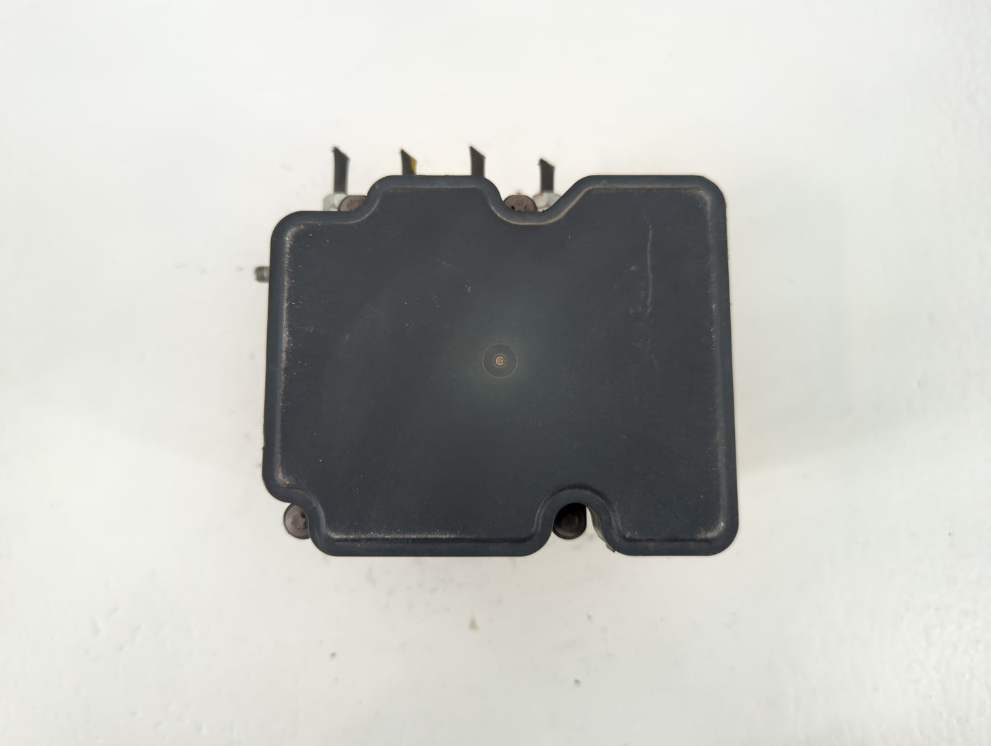 2019 Nissan Sentra ABS Pump Control Module Replacement P/N:269 886 47660 5UD0C Fits OEM Used Auto Parts - Oemusedautoparts1.com