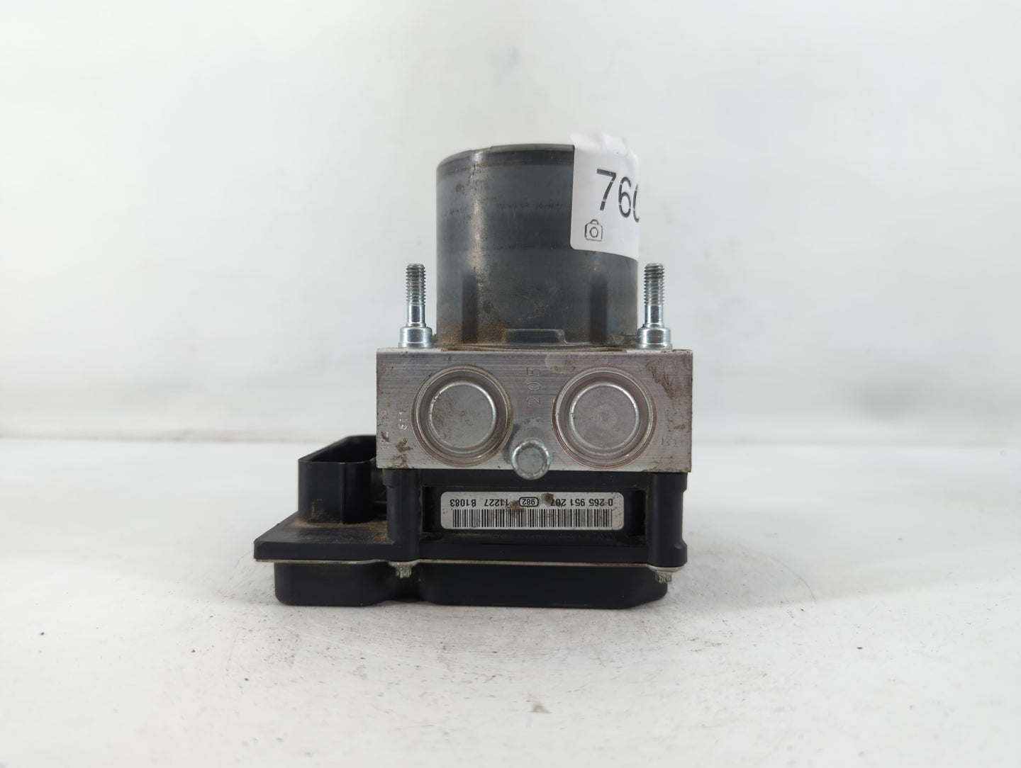 2012-2017 Gmc Acadia ABS Pump Control Module Replacement P/N:0 265 280 661 AC 22822156 Fits Fits 2012 2013 2014 2015 2016 2017 OEM Used Auto Parts - Oemusedautoparts1.com