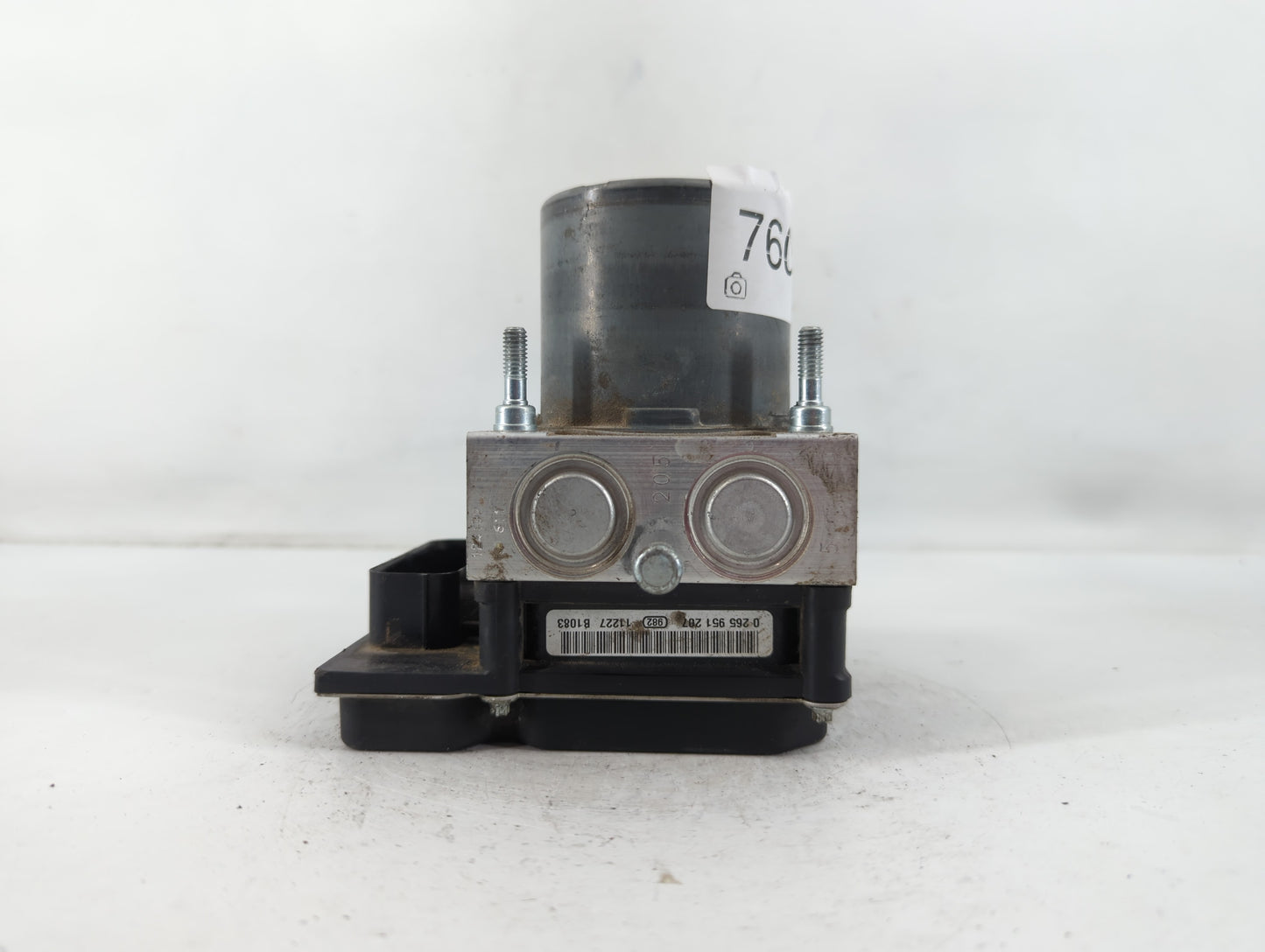 2012-2017 Gmc Acadia ABS Pump Control Module Replacement P/N:0 265 280 661 AC 22822156 Fits Fits 2012 2013 2014 2015 2016 2017 OEM Used Auto Parts - Oemusedautoparts1.com