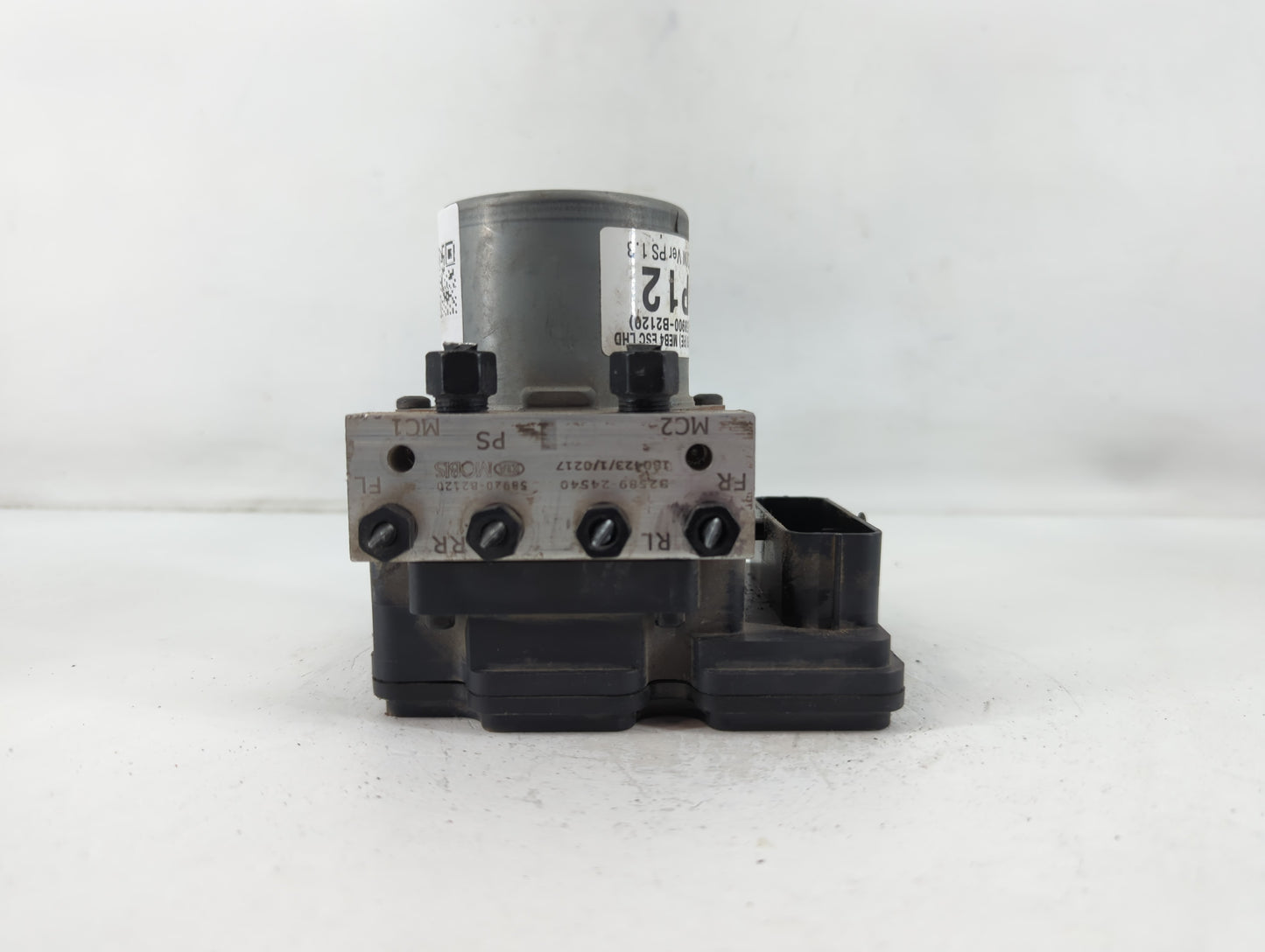 2017-2019 Kia Soul ABS Pump Control Module Replacement P/N:B2589-24540 58920-B2120 Fits Fits 2017 2018 2019 OEM Used Auto Parts - Oemusedautoparts1.com