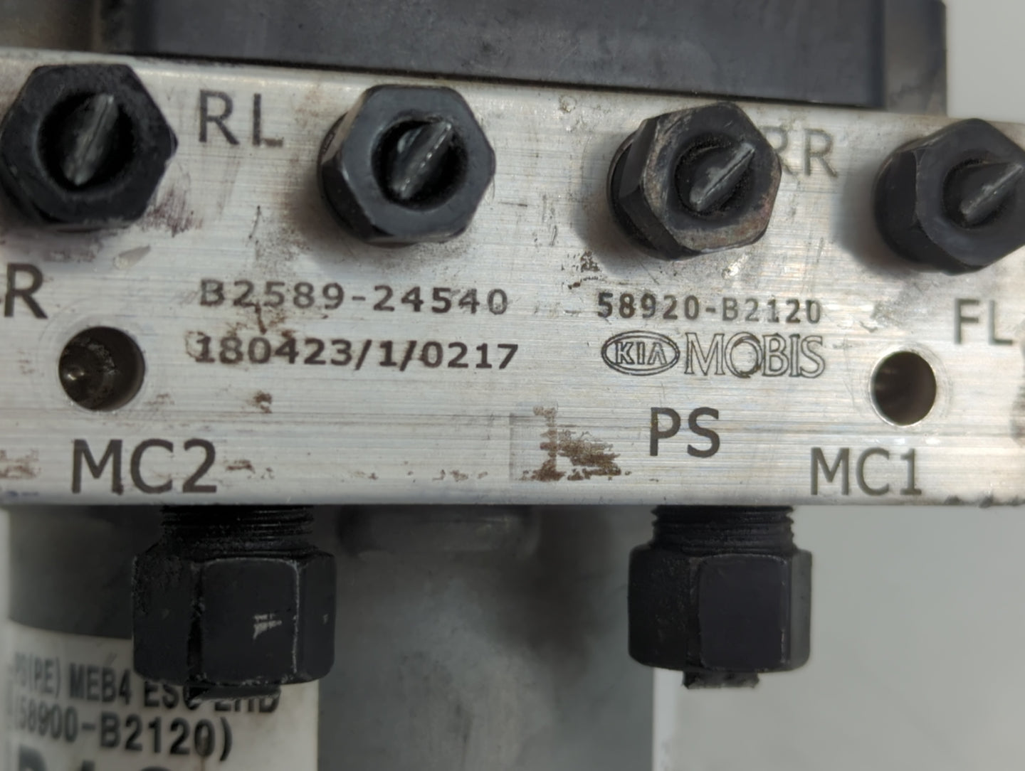 2017-2019 Kia Soul ABS Pump Control Module Replacement P/N:B2589-24540 58920-B2120 Fits Fits 2017 2018 2019 OEM Used Auto Parts - Oemusedautoparts1.com