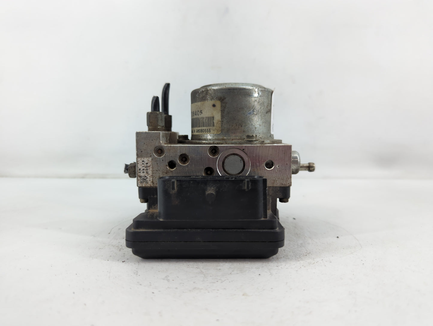 2008-2009 Nissan Rogue ABS Pump Control Module Replacement P/N:47660 JM01A 9612K009 Fits Fits 2008 2009 OEM Used Auto Parts - Oemusedautoparts1.com